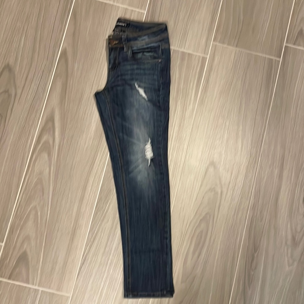 Dollhouse denim ripped jeans